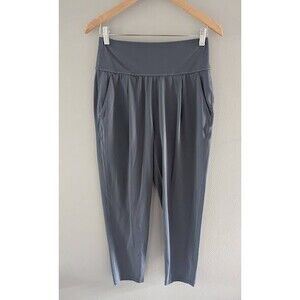 ATHLETA Elation Pant in Gray Size Small Pleated Tapered Casual Hi-Rise